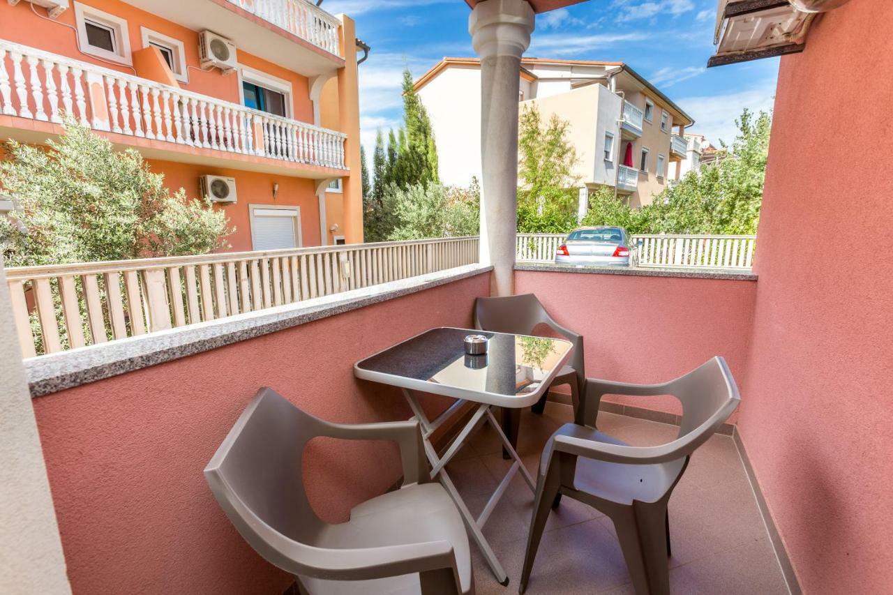 Apartmani Diana ميدولين المظهر الخارجي الصورة