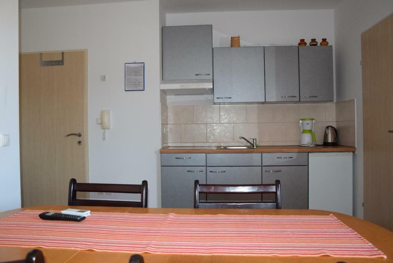 Apartmani Diana ميدولين المظهر الخارجي الصورة