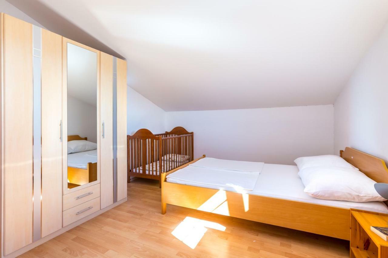 Apartmani Diana ميدولين المظهر الخارجي الصورة