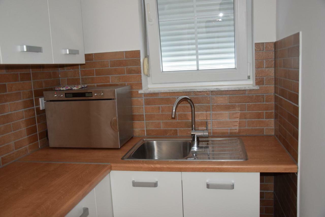 Apartmani Diana ميدولين المظهر الخارجي الصورة