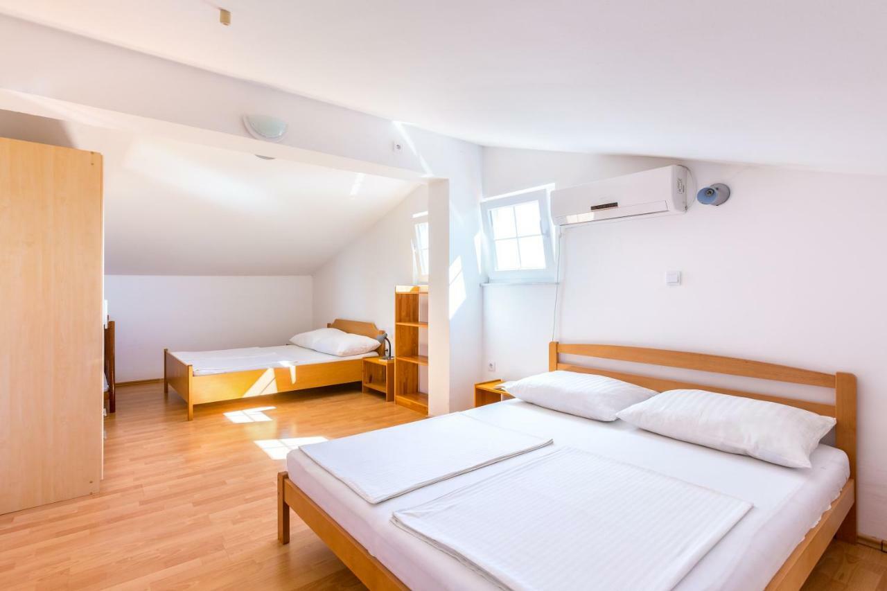 Apartmani Diana ميدولين المظهر الخارجي الصورة